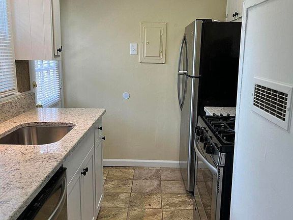 5th image of 801 Monte Sano Avenue Apt D3