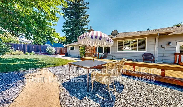 5617 Dupont Dr — Photo 30