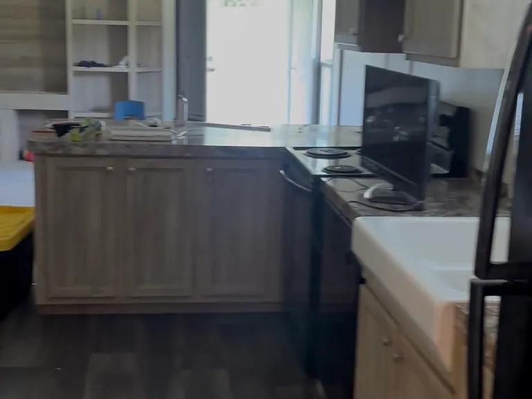 25173 Virginia Ln — Photo 6