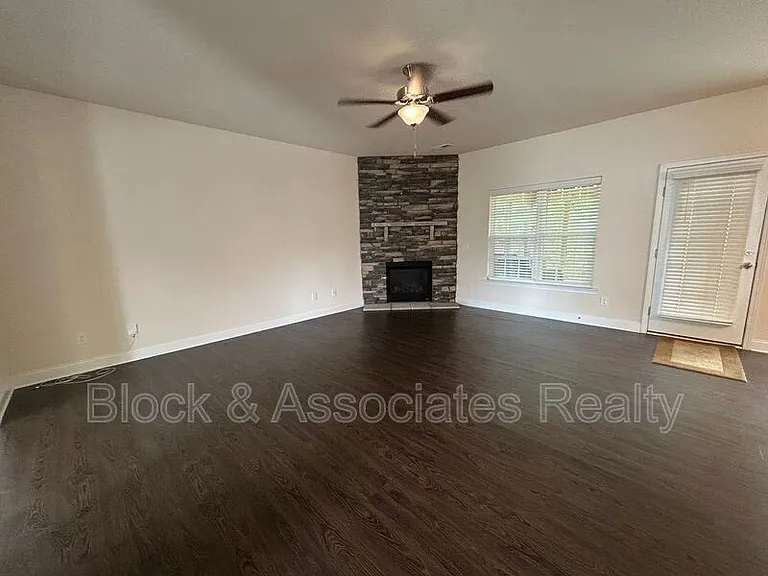 1464 Land Grove Dr — Photo 7