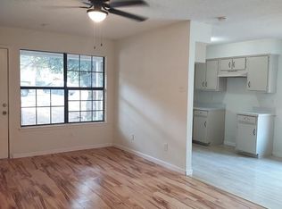 306 N Wilson St, Kaufman, TX 75142