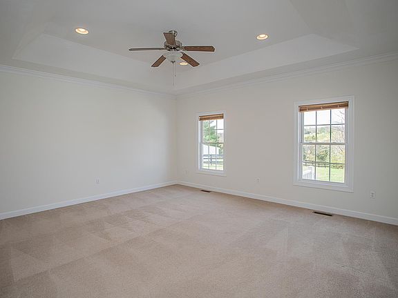 5th image of 285 Vista Links Dr