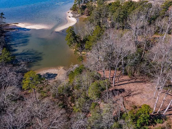 Tm21d 10 Overlook Ct, Lancaster, VA 22503