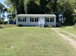 301 Watkins St, Farmville, VA 23901