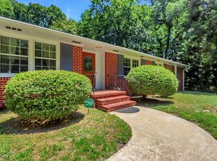 1314 Showalter Rd, Yorktown, VA 23692