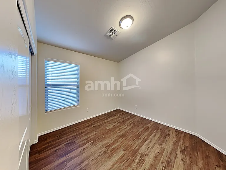 3405 S 91st Dr — Photo 18