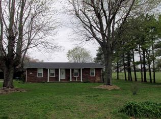 8471 Austin Bottom Rd, Baxter, TN 38544