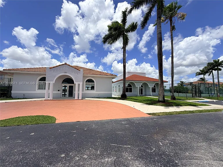13361 SW 143rd Ter — Photo 39