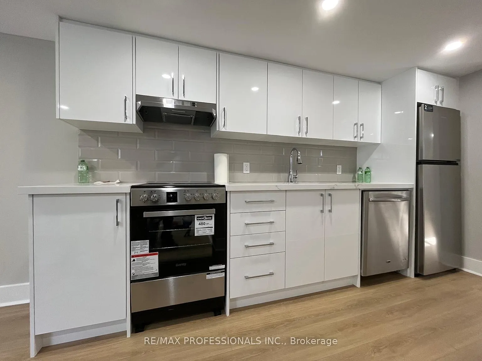 1 bed, $1,900 — Photo 3