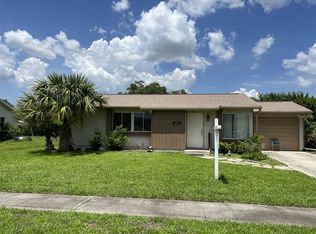 5460 Kenwood Dr, North Port, FL 34287