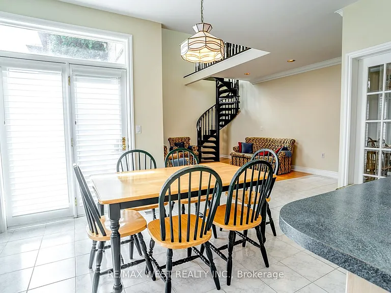 229 Baker Ave — Photo 14