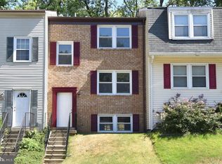 2056 Lake Grove Ct, Crofton, MD 21114