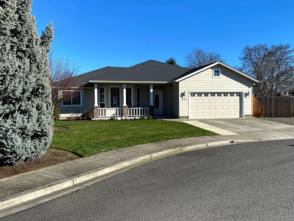 1st image of 338 Silver Creek Dr