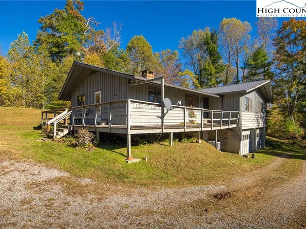 600 Hattie Hill Road, Vilas, NC 28692