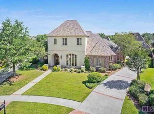 19461 Oak Park Ct, Baton Rouge, LA 70809