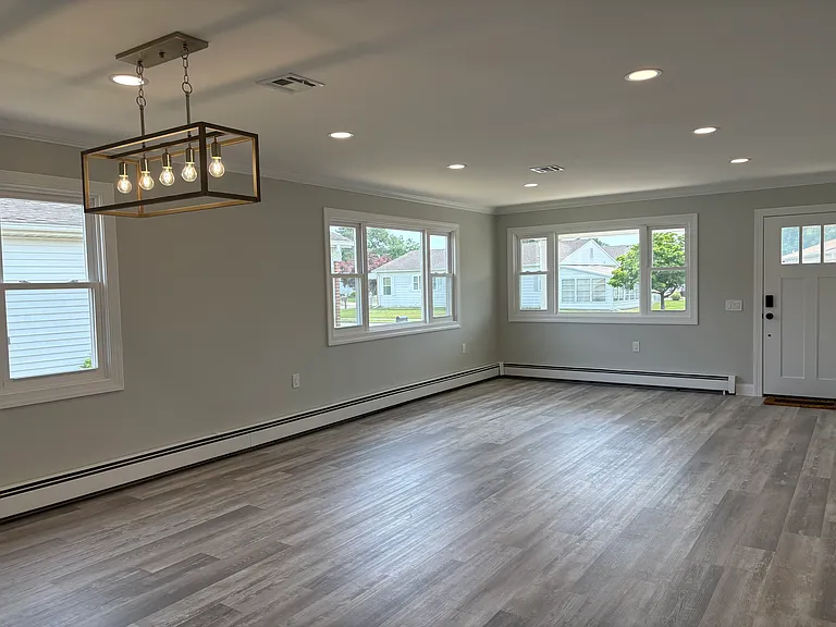164 Orlando Blvd — Photo 13