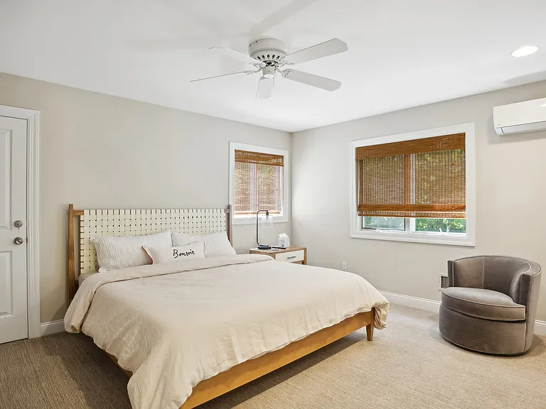 8 Indian Pipe Dr — Photo 18