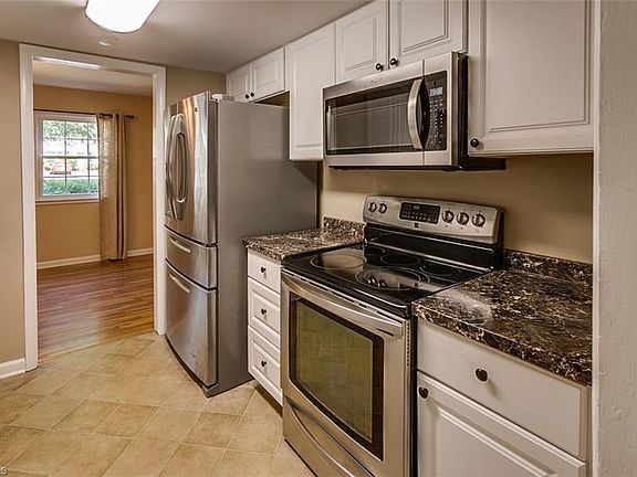 2nd image of 3001 D Overton Dr