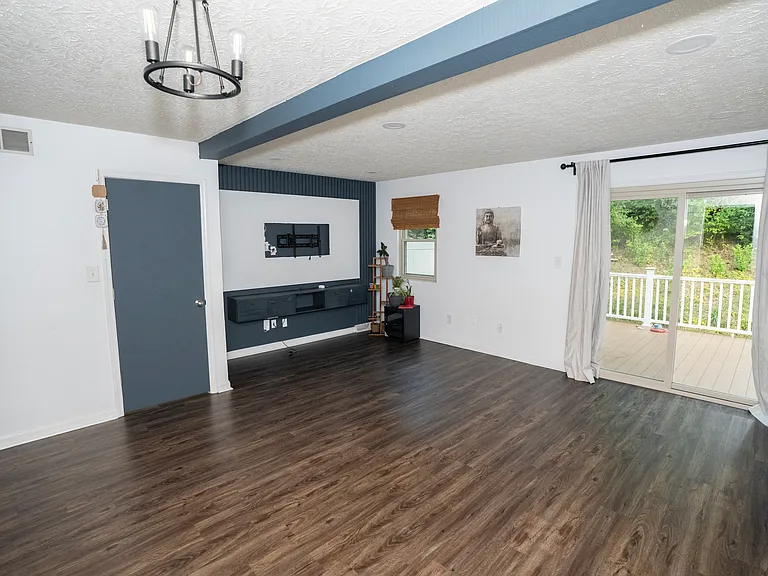 6589 Bunker Oak Trl — Photo 6