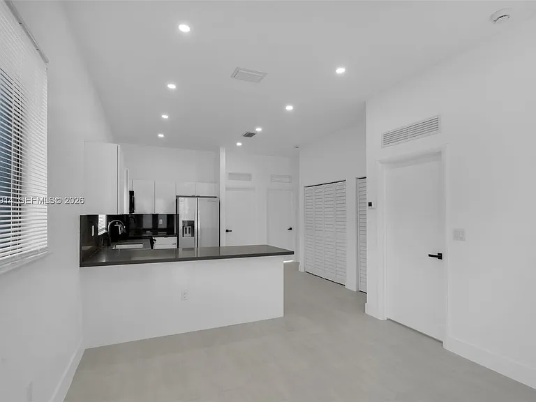18362 SW 102nd Pl #18316 — Photo 7