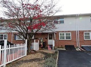 3338 S Front St, Whitehall, PA 18052