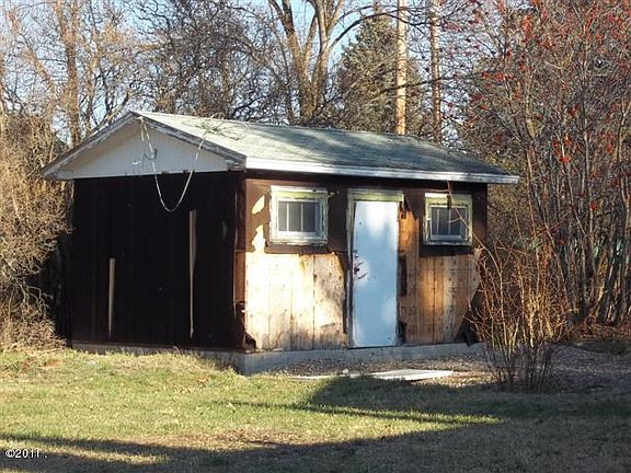 4th image of 803 14th Ave E
