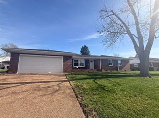 1780 Meadow Ln, Henderson, KY 42420