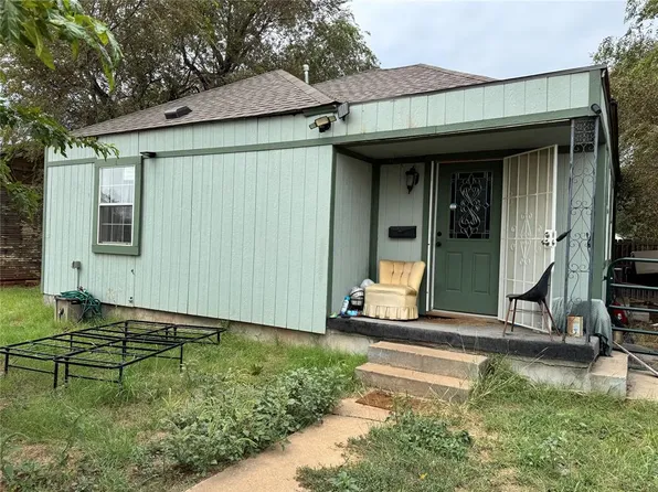 607 N Spurgeon St, Altus, OK 73521