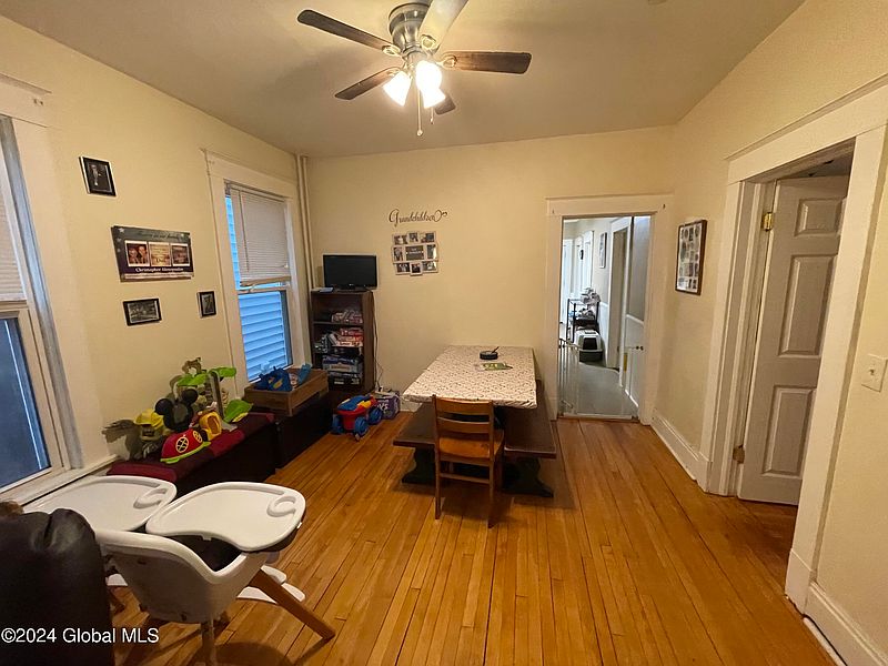 5th image of 441 8th Avenue