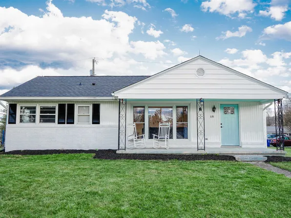 118 Longview Dr, Christiansburg, VA 24073