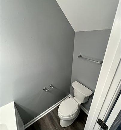 4th image of 427 N Yadkin Ave APT 601