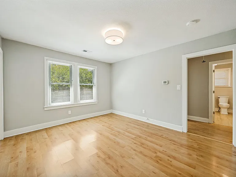 2804 Breeze Ter — Photo 11