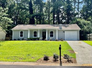 664 Old Manor Rd, Lilburn, GA 30047