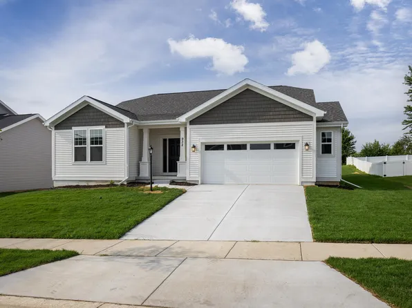 932 Star Gazer Dr, Deforest, WI 53532