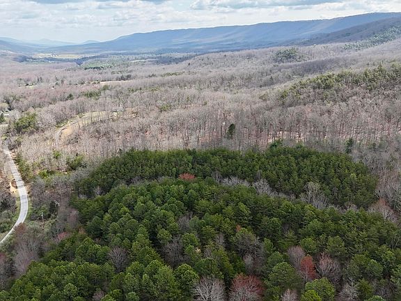 2nd image of 2276 Johns Creek Rd #4