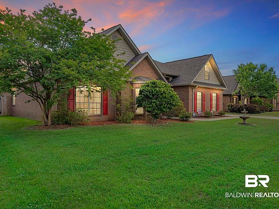 3rd image of 23862 Dublin Dr