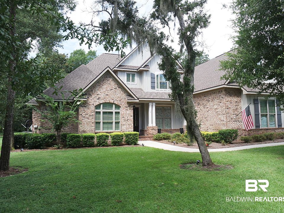 1st image of 17 Haven Dr