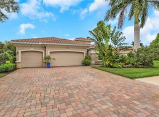 2045 Mandarin LN, NAPLES, FL 34120