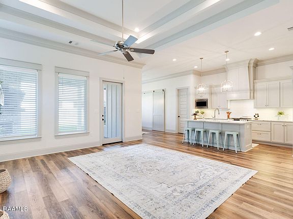 3rd image of 206 San Domingo Dr