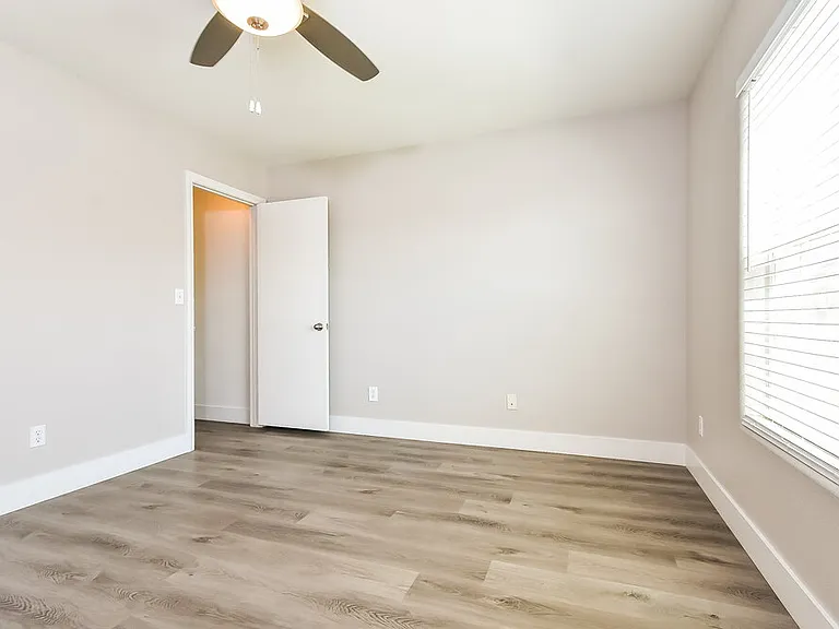 6640 Frances Celia Ave — Photo 14