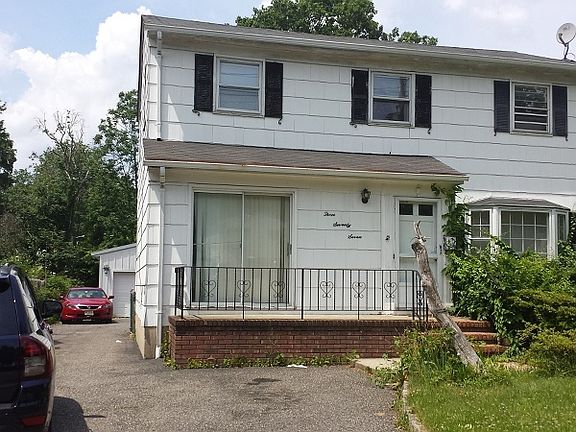 2nd image of 377 Northfield Ave