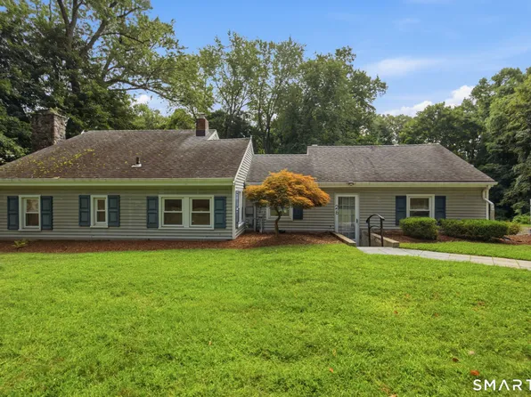 26 Campbell Drive, Stamford, CT 06903