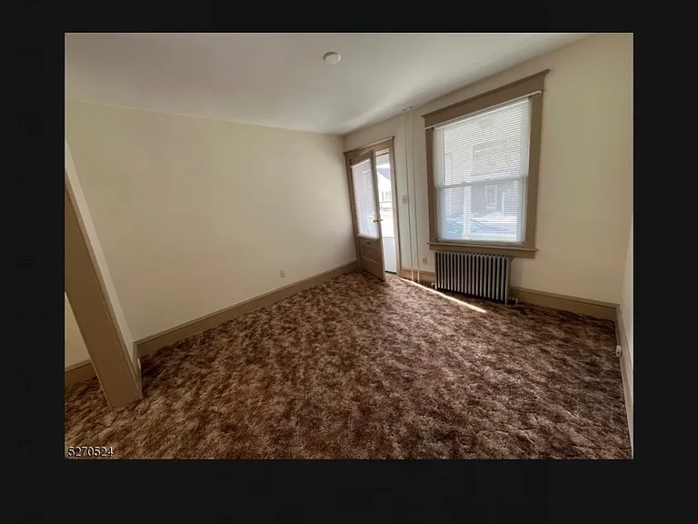 823 Columbus Ave #A — Photo 2