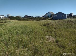 1420 Kona Court SW, Ocean Shores, WA 98569
