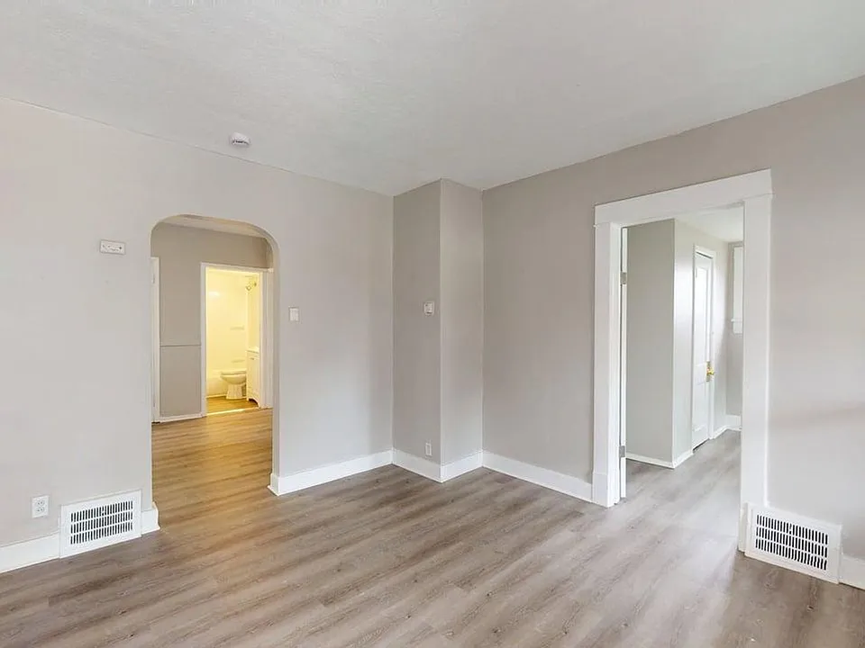 888 Rondel Rd