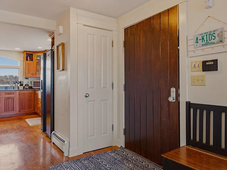 130 Harbor Rd — Photo 32
