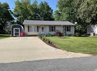 941 Dowdy St, Mayfield, KY 42066