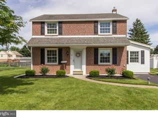 15 Rose Ln, Springfield, PA 19064