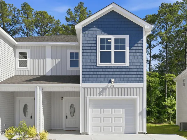 211 Holly Sands Loop, Holly Ridge, NC 28445