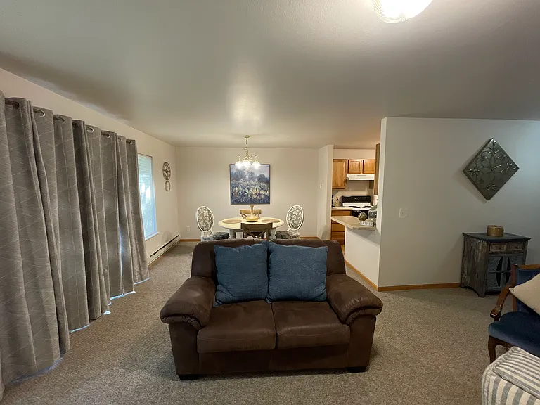 640 Lake Elmo Dr #1 — Photo 18